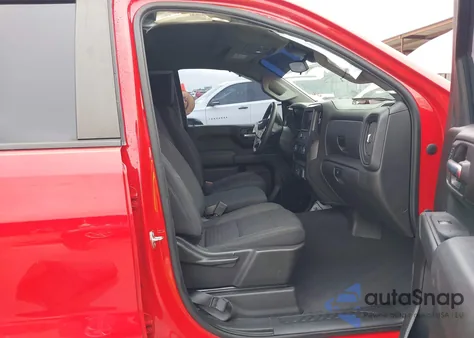 2022 Chevrolet Silverado 1500 2Wd Short Bed Custom z USA, uszkodzony, nr VIN 3GCPABEK3NG580459